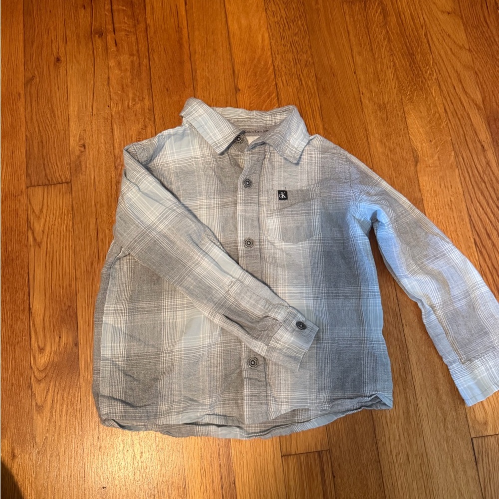 Calvin Klein Boys Light Gray Plaid Button-Down Shirt